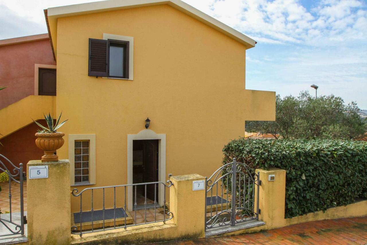 Portopollo Apartment Porto Pollo Buitenkant foto